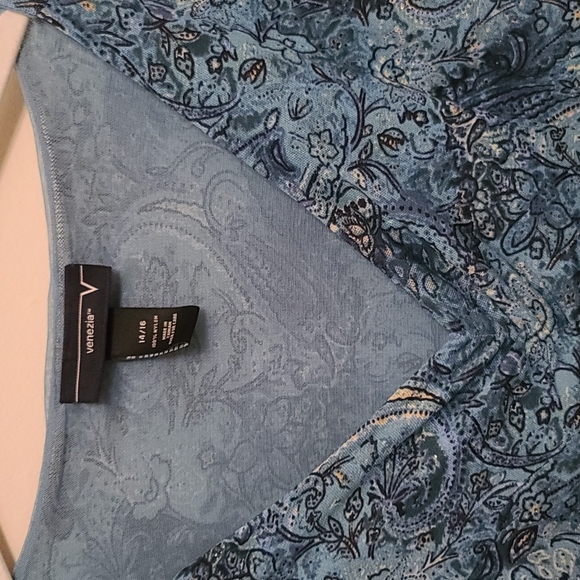 Venezia blouse - Picture 2 of 4